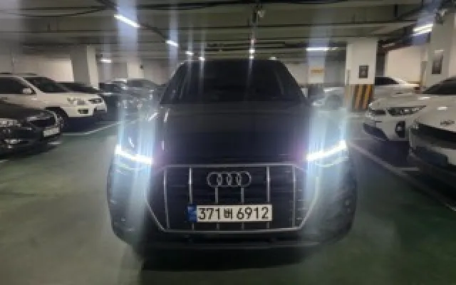 아우디중고차 Q5 (FY) 40 TDI 콰트로 스포트백 매물 사진 4 - 2022/07 51,310km